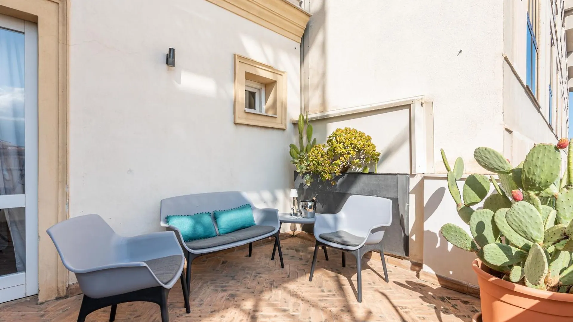 Apartmán La Terrazza Sul Massimo Palermo 0*,  Itálie